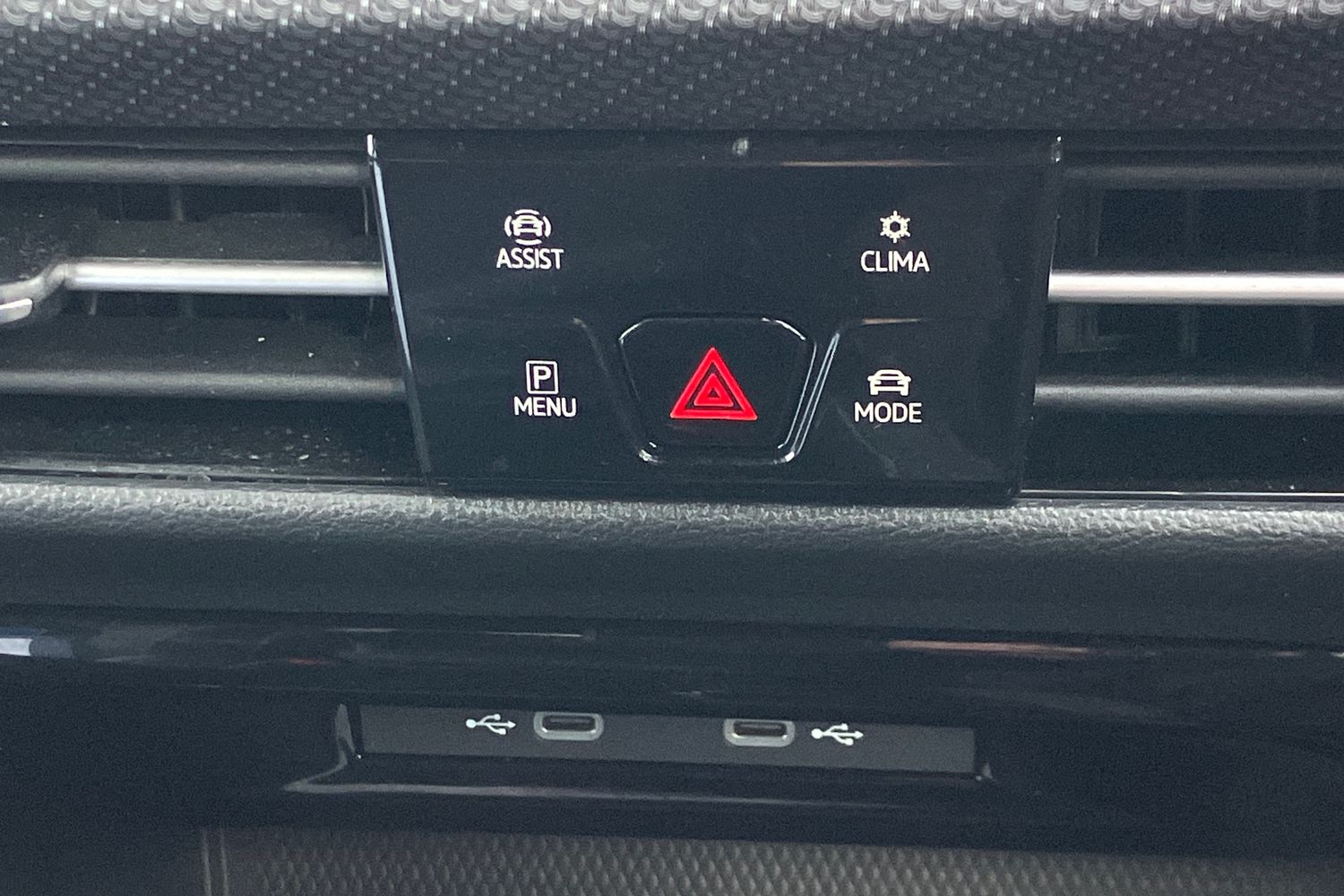 Used Volkswagen Golf 2024 for sale - 77194885: Photo 9