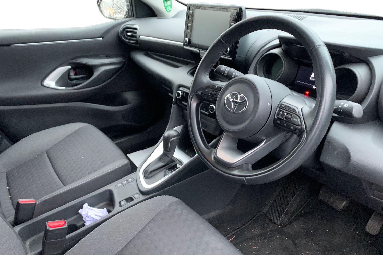 Used Toyota Yaris 2023 for sale - 77527509: Photo 3