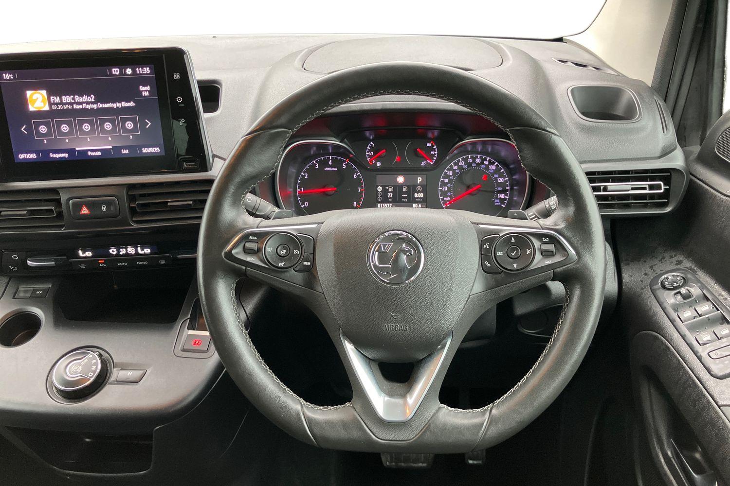 Used Vauxhall Combo Life 2022 for sale - 75962559: Photo 5