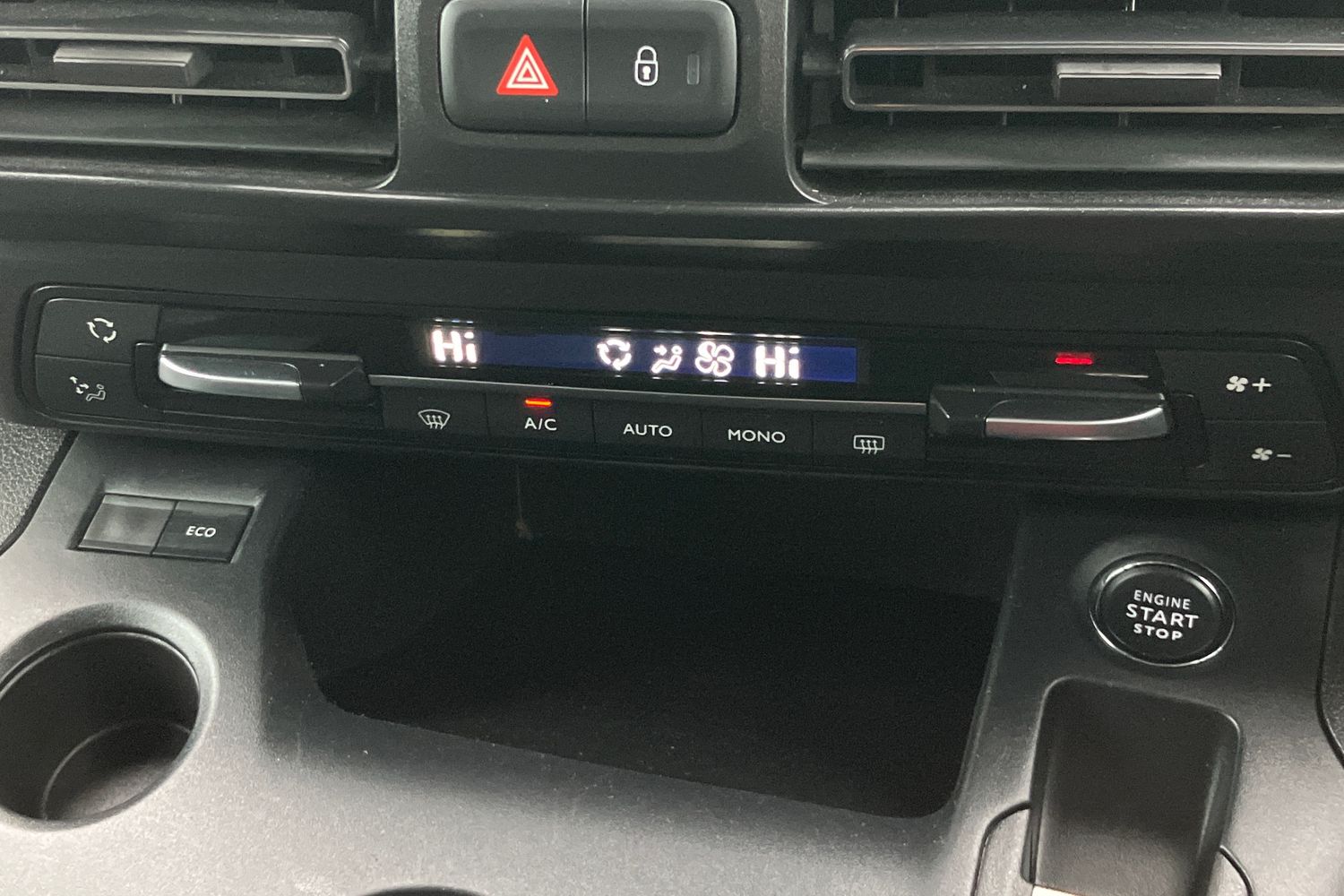 Used Vauxhall Combo Life 2022 for sale - 75962559: Photo 9