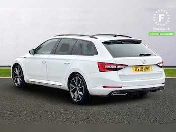 Used Skoda Superb 2018 for sale - 75970510: Photo 2