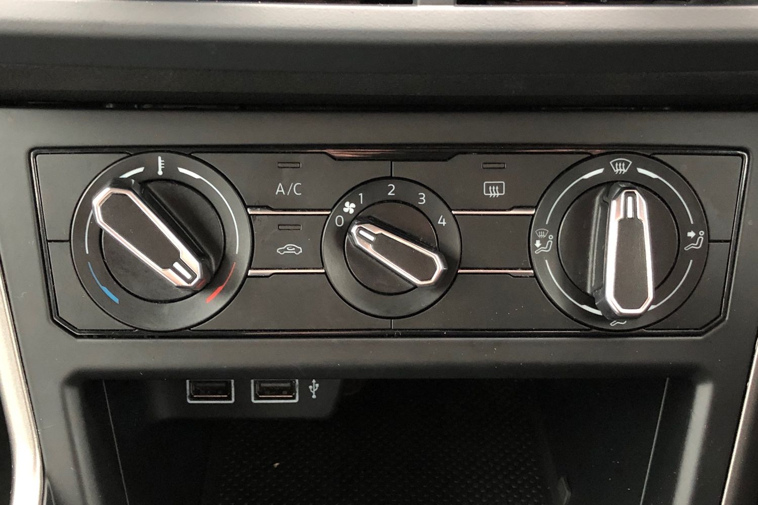 Used Volkswagen Polo 2019 for sale - 76890308: Photo 11