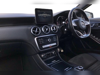Used Mercedes-Benz A-Class 2018 for sale - 79125643: Photo
