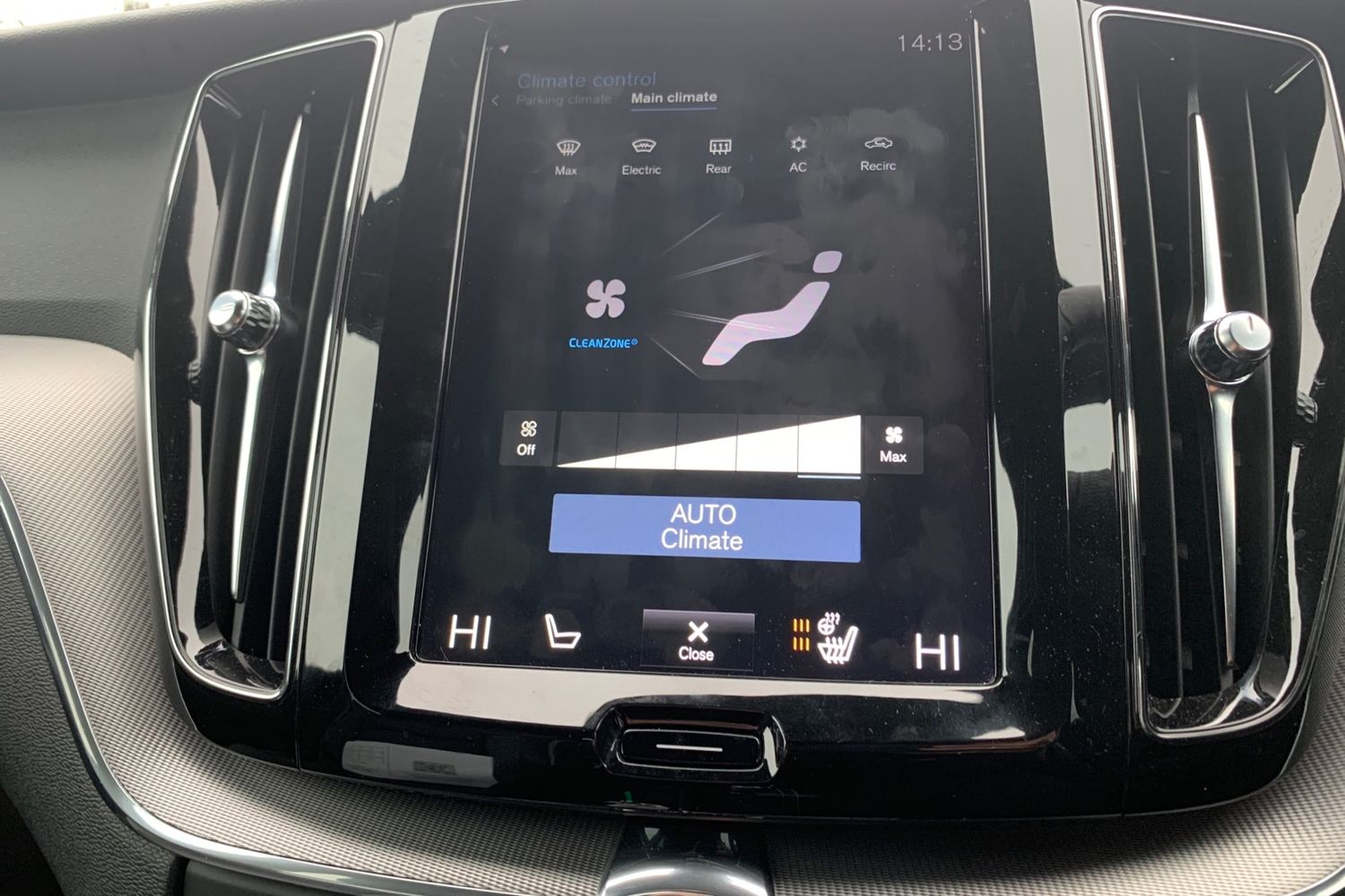 Used Volvo XC60 2020 for sale - 76718519: Photo 11