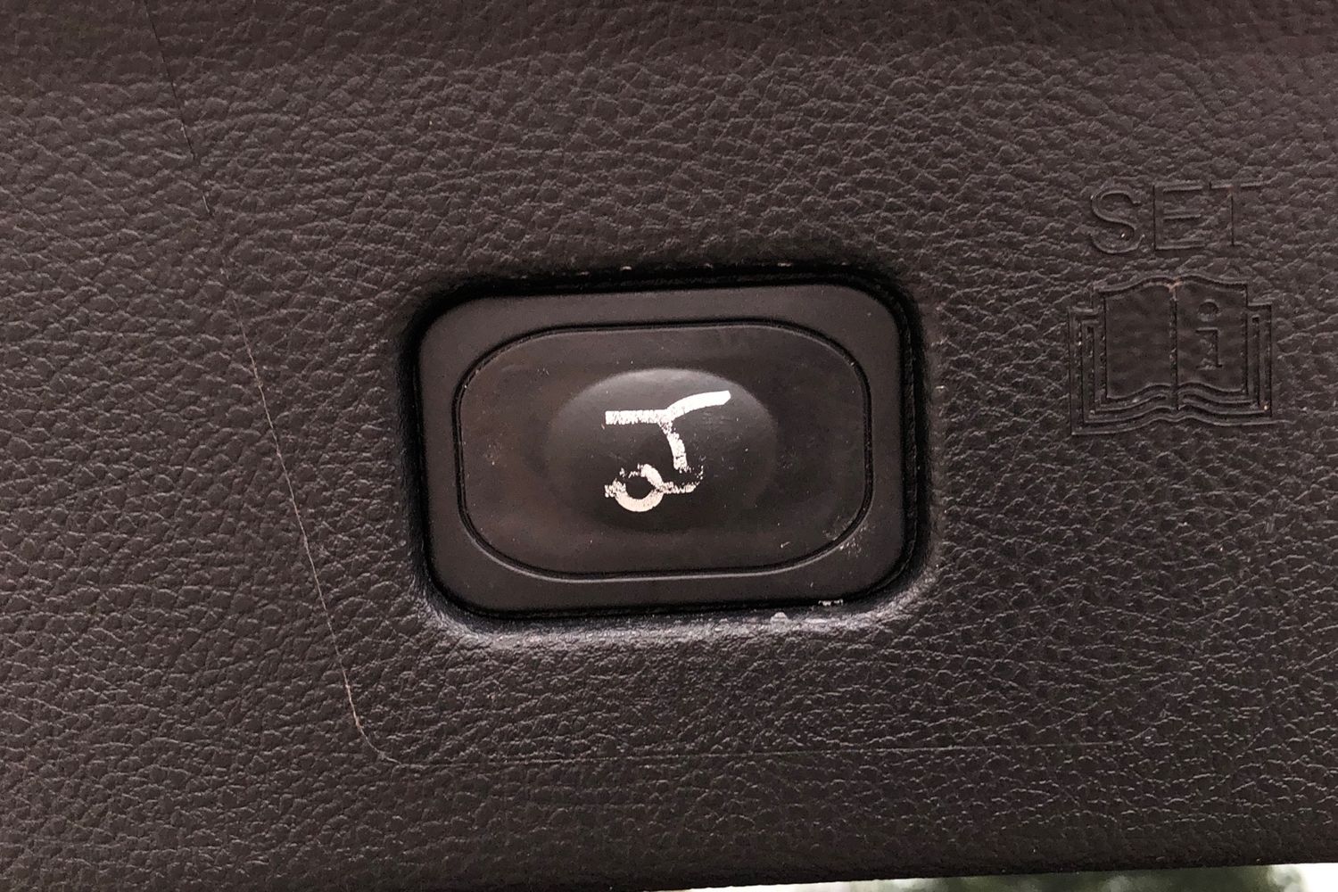 Used Ford Edge 2017 for sale - 76739479: Photo 19