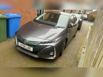 Used Toyota Prius 2018 for sale - 77764411: Photo
