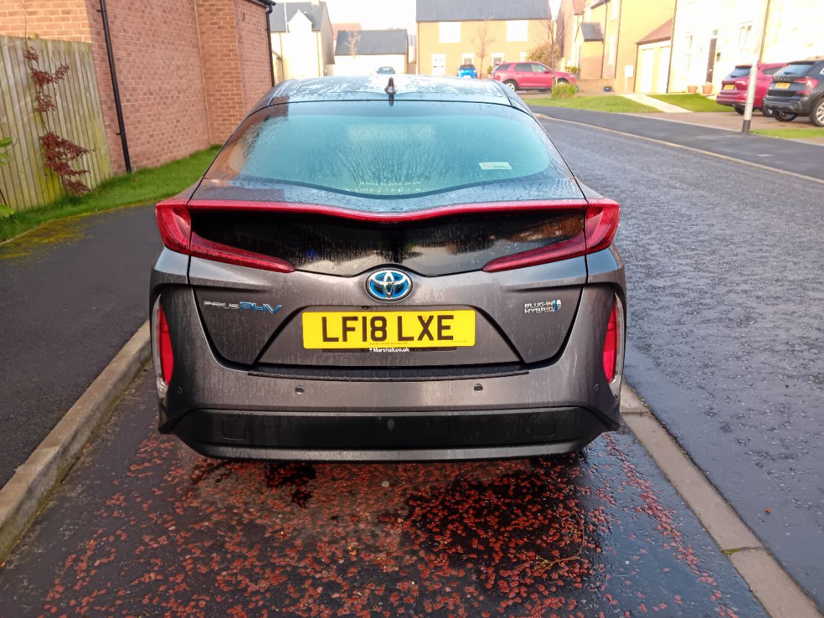 Used Toyota Prius 2018 for sale - 77764411: Photo 4