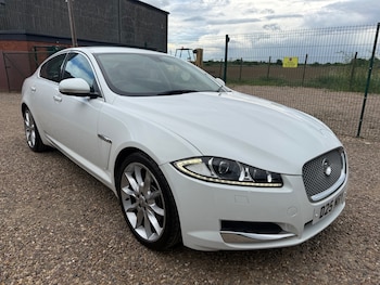 Used Jaguar XF 2012 for sale - 79067935: Photo