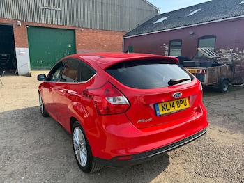 Used Ford Focus 2014 for sale - 79068135: Photo