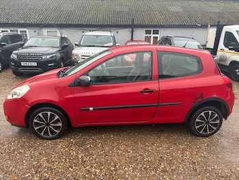 Used Renault Clio 2009 for sale - 79068259: Photo