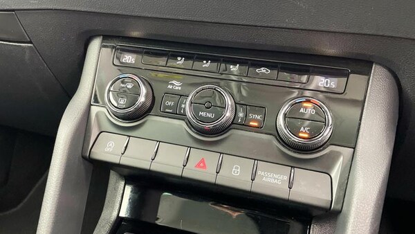 Used Skoda Karoq 2025 for sale - 75266442: Photo 16