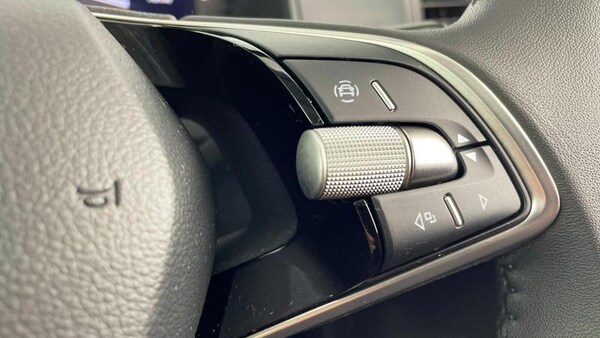 Used Skoda Karoq 2025 for sale - 75266442: Photo 25