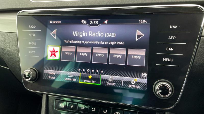 Used Skoda Superb 2022 for sale - 76170471: Photo 18