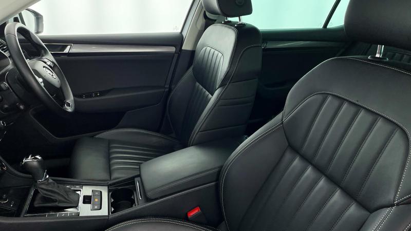 Used Skoda Superb 2022 for sale - 76170471: Photo 39