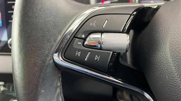 Used Skoda Karoq 2020 for sale - 75644079: Photo 16