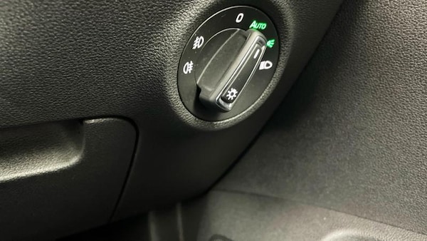 Used Skoda Karoq 2020 for sale - 75644079: Photo 23
