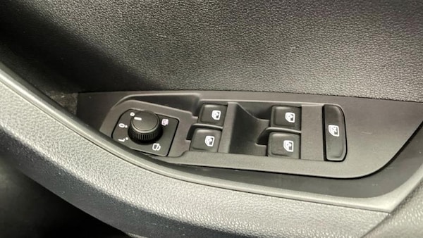 Used Skoda Karoq 2020 for sale - 75644079: Photo 28