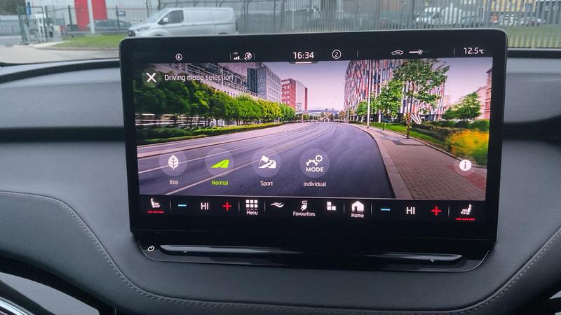 Used Skoda Enyaq 2021 for sale - 76382080: Photo 30