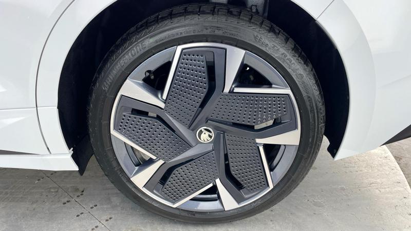 Used Skoda Enyaq 2024 for sale - 76382008: Photo 32