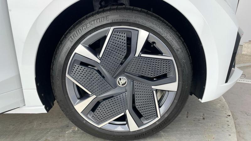 Used Skoda Enyaq 2024 for sale - 76382008: Photo 5