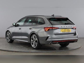 Used Skoda Octavia 2022 for sale - 76452737: Photo