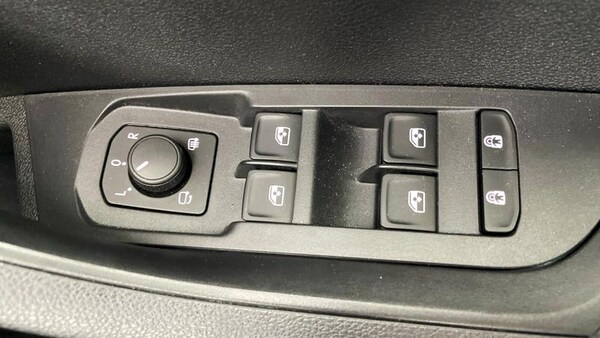 Used Skoda Karoq 2025 for sale - 75266462: Photo 20