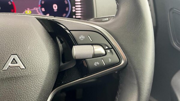 Used Skoda Karoq 2025 for sale - 75266462: Photo 25