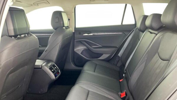 Used Skoda Superb 2024 for sale - 75575151: Photo 33