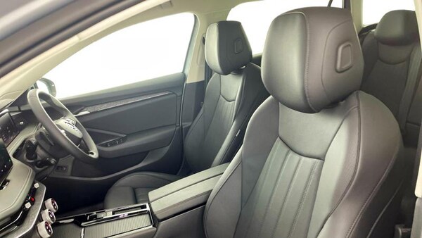 Used Skoda Superb 2024 for sale - 75575151: Photo 35