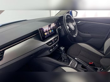 Used Skoda Kamiq 2023 for sale - 75556464: Photo