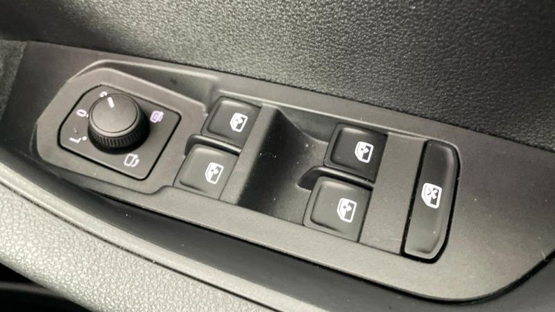 Used Skoda Karoq 2023 for sale - 76097183: Photo 21