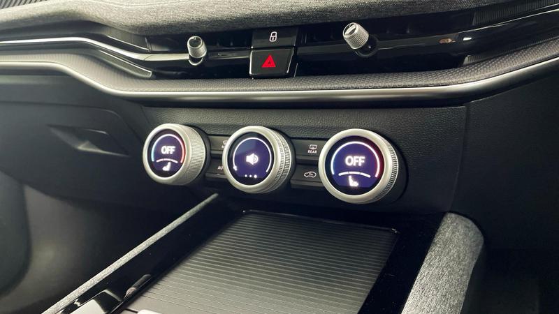 Used Skoda Superb 2024 for sale - 76322298: Photo 14