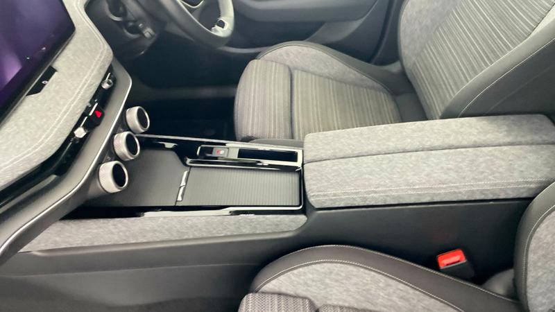 Used Skoda Superb 2024 for sale - 76322298: Photo 36