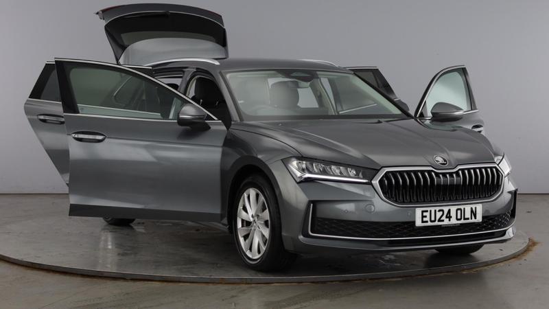 Used Skoda Superb 2024 for sale - 76322298: Photo 9