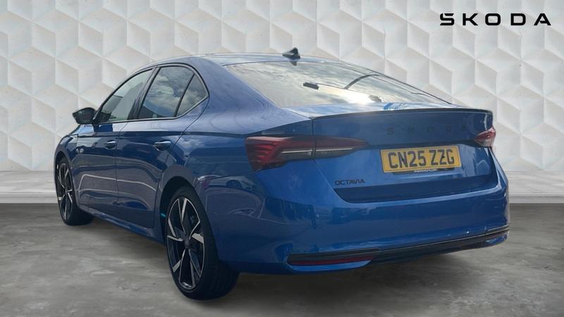 Used Skoda Octavia 2025 for sale - 75952517: Photo 3