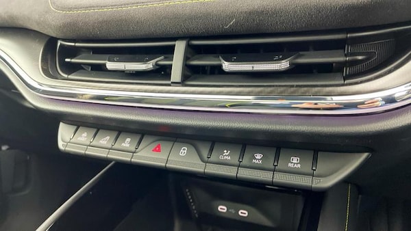 Used Skoda Enyaq 2024 for sale - 72368854: Photo 55