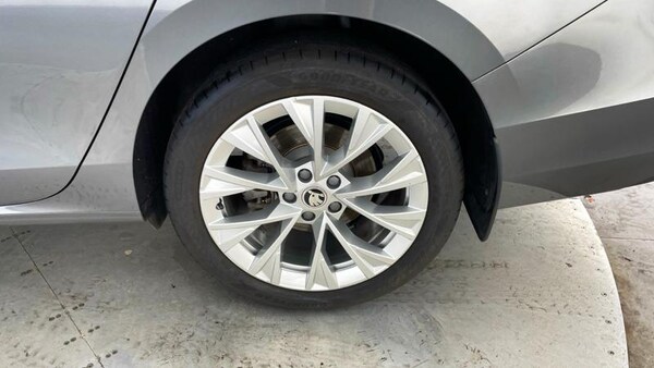 Used Skoda Superb 2024 for sale - 74577076: Photo 35