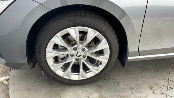 Used Skoda Superb 2024 for sale - 74577076: Photo 37