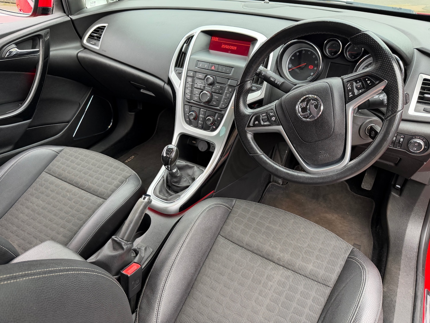 Used Vauxhall Astra GTC 2015 for sale - 77669342: Photo 17