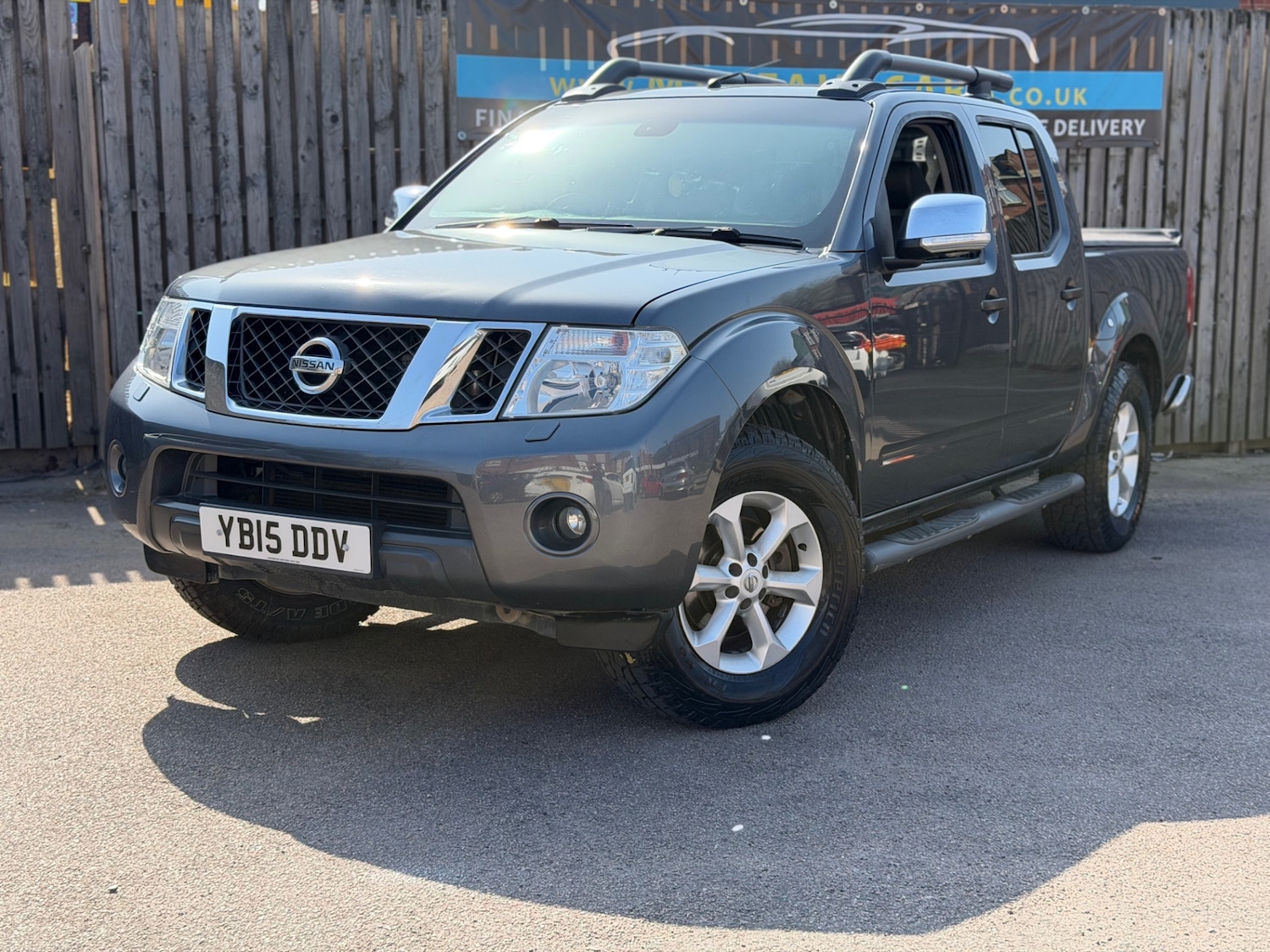 Used Nissan Navara 2015 for sale - 78169459: Photo 1