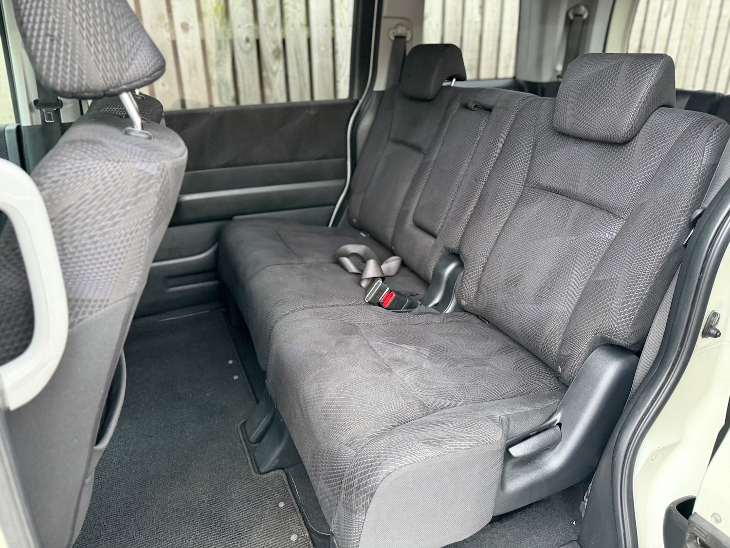 Used Honda Stepwagon 2011 for sale - 77201503: Photo 25