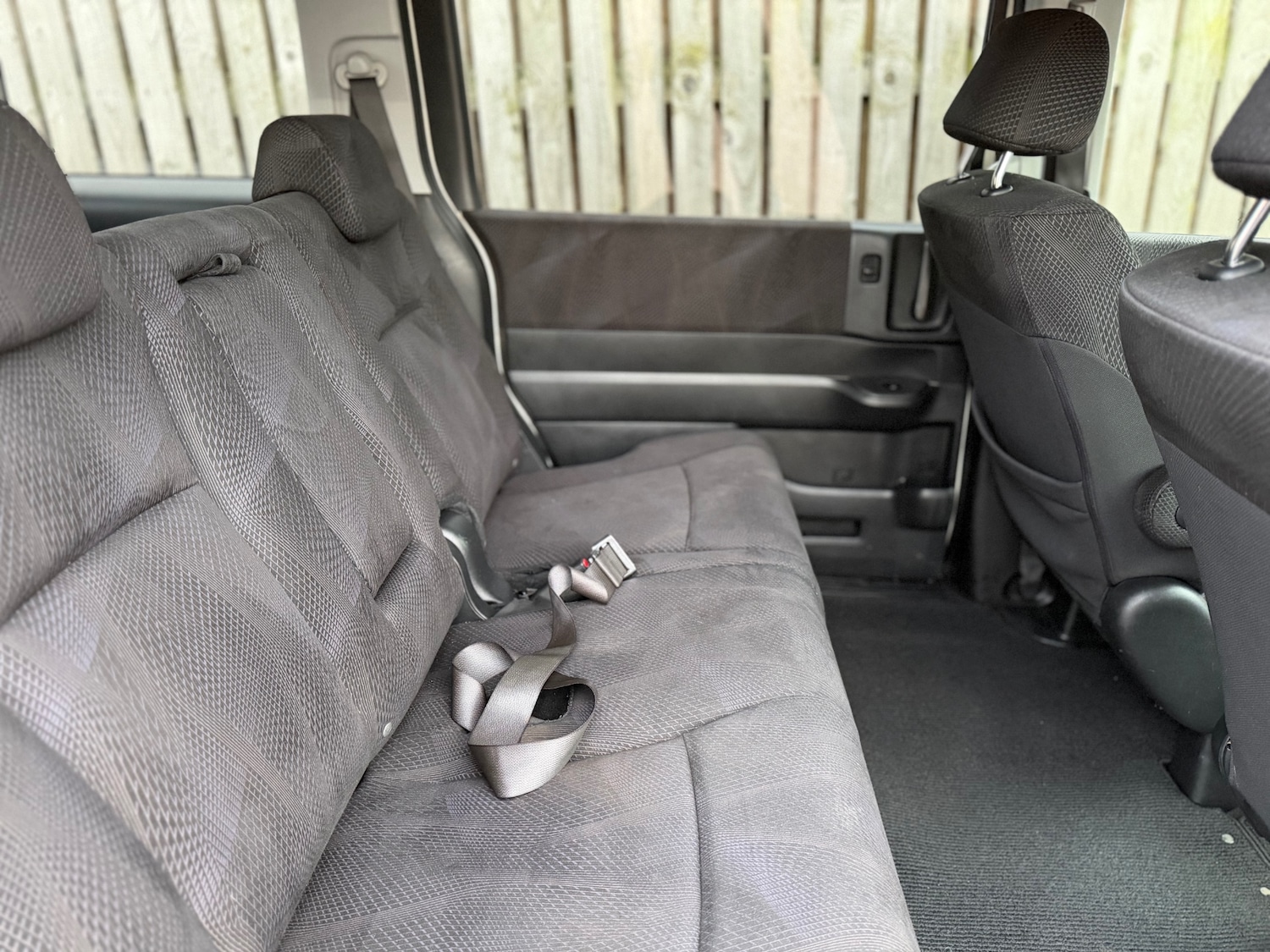 Used Honda Stepwagon 2011 for sale - 77201503: Photo 27