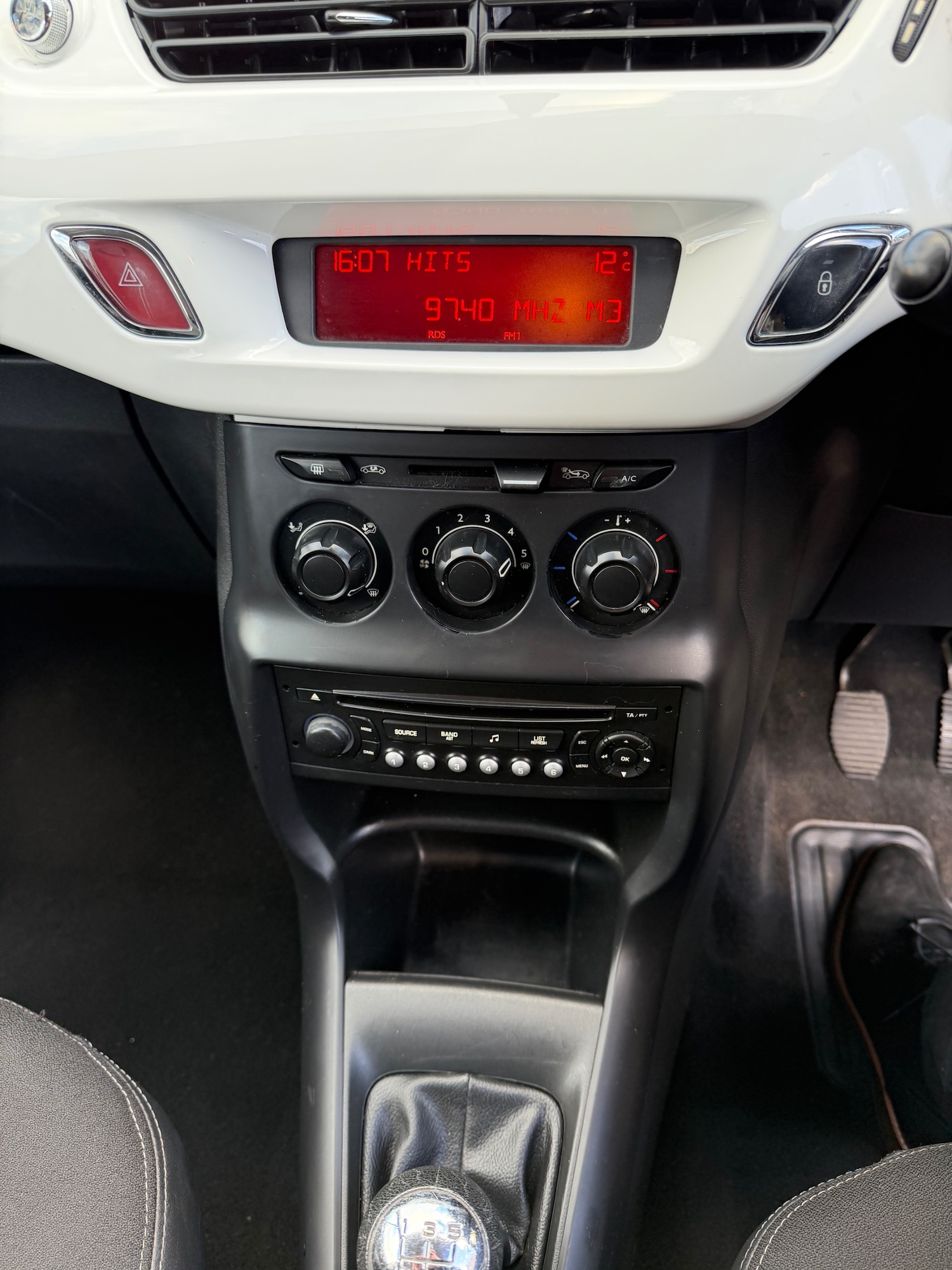 Used Citroen C3 2012 for sale - 76376992: Photo 16