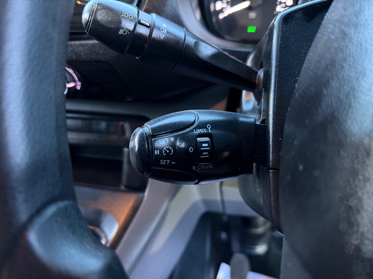 Used Peugeot Expert 2018 for sale - 77609661: Photo 17