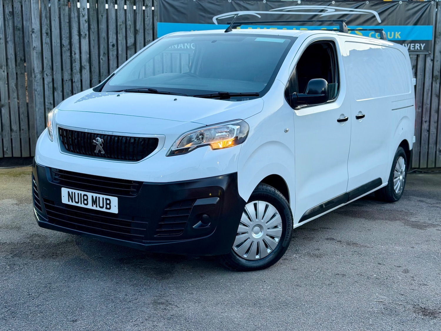 Used Peugeot Expert 2018 for sale - 77609661: Photo 2