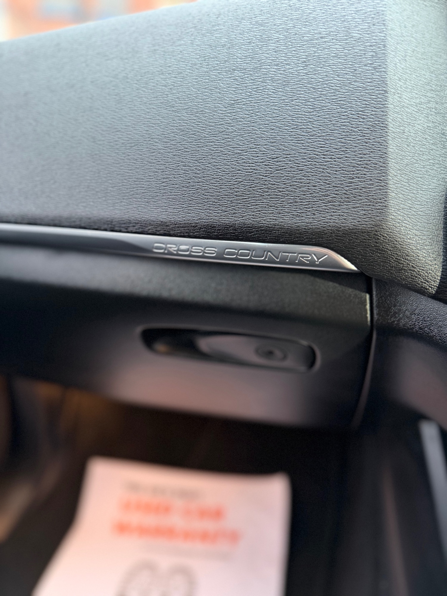 Used Volvo V40 2015 for sale - 76277442: Photo 25