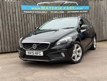 Used Volvo V40 2015 for sale - 76277442: Photo
