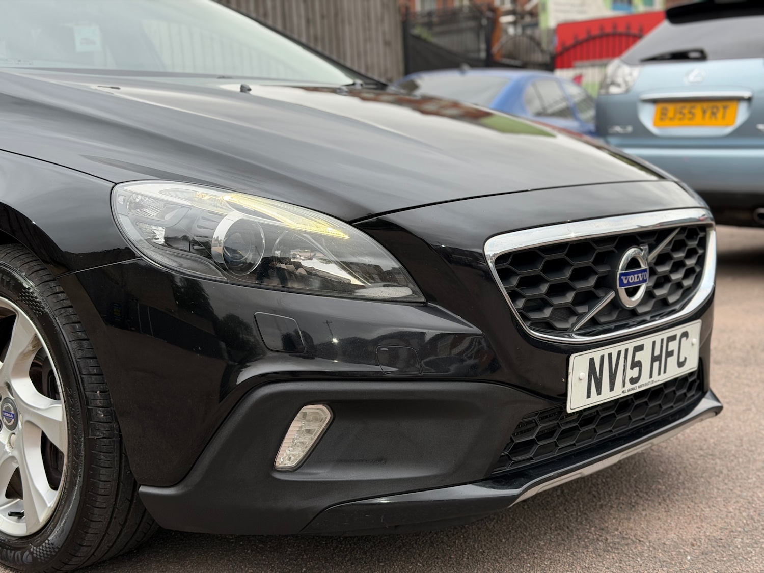 Used Volvo V40 2015 for sale - 76277442: Photo 5