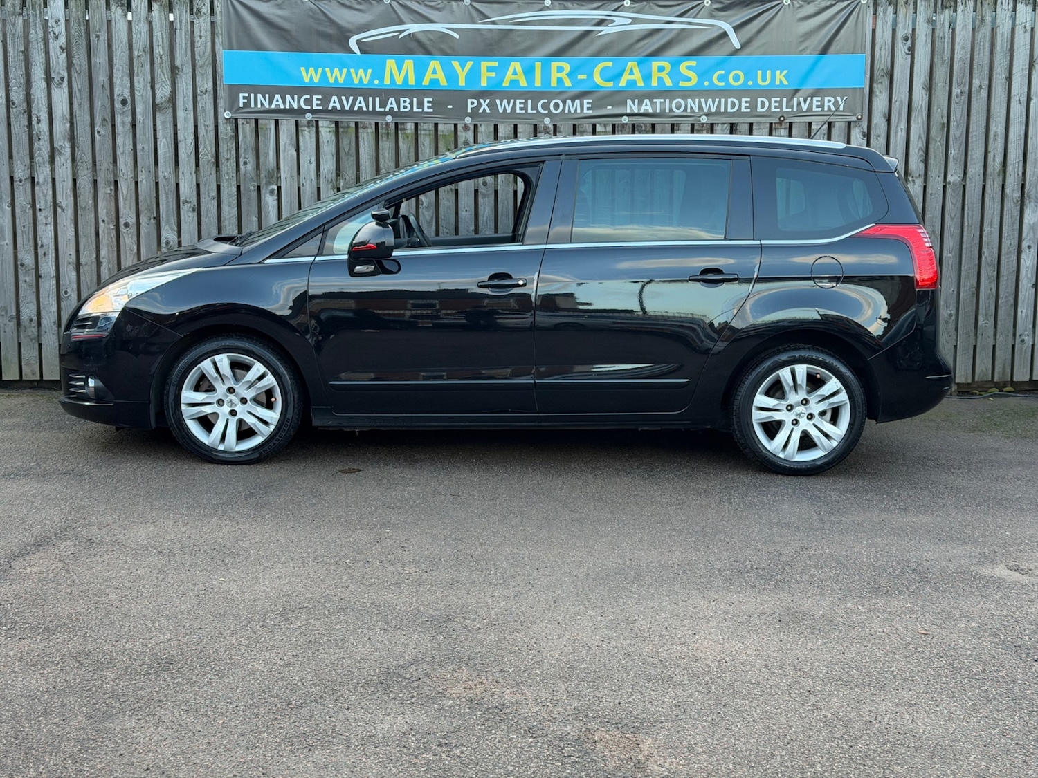 Used Peugeot 5008 2013 for sale - 76864280: Photo 11