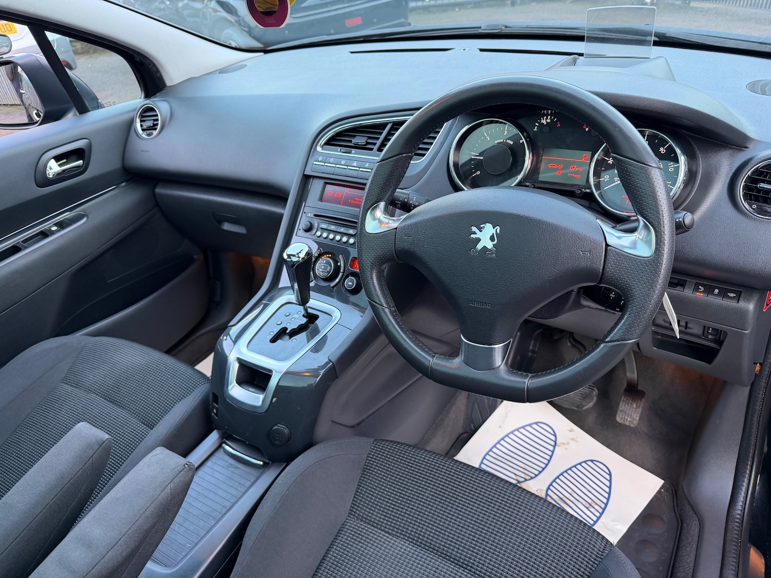 Used Peugeot 5008 2013 for sale - 76864280: Photo 14